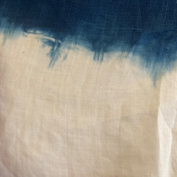 Sophie Hong Silk Top - Picture 5 of 5